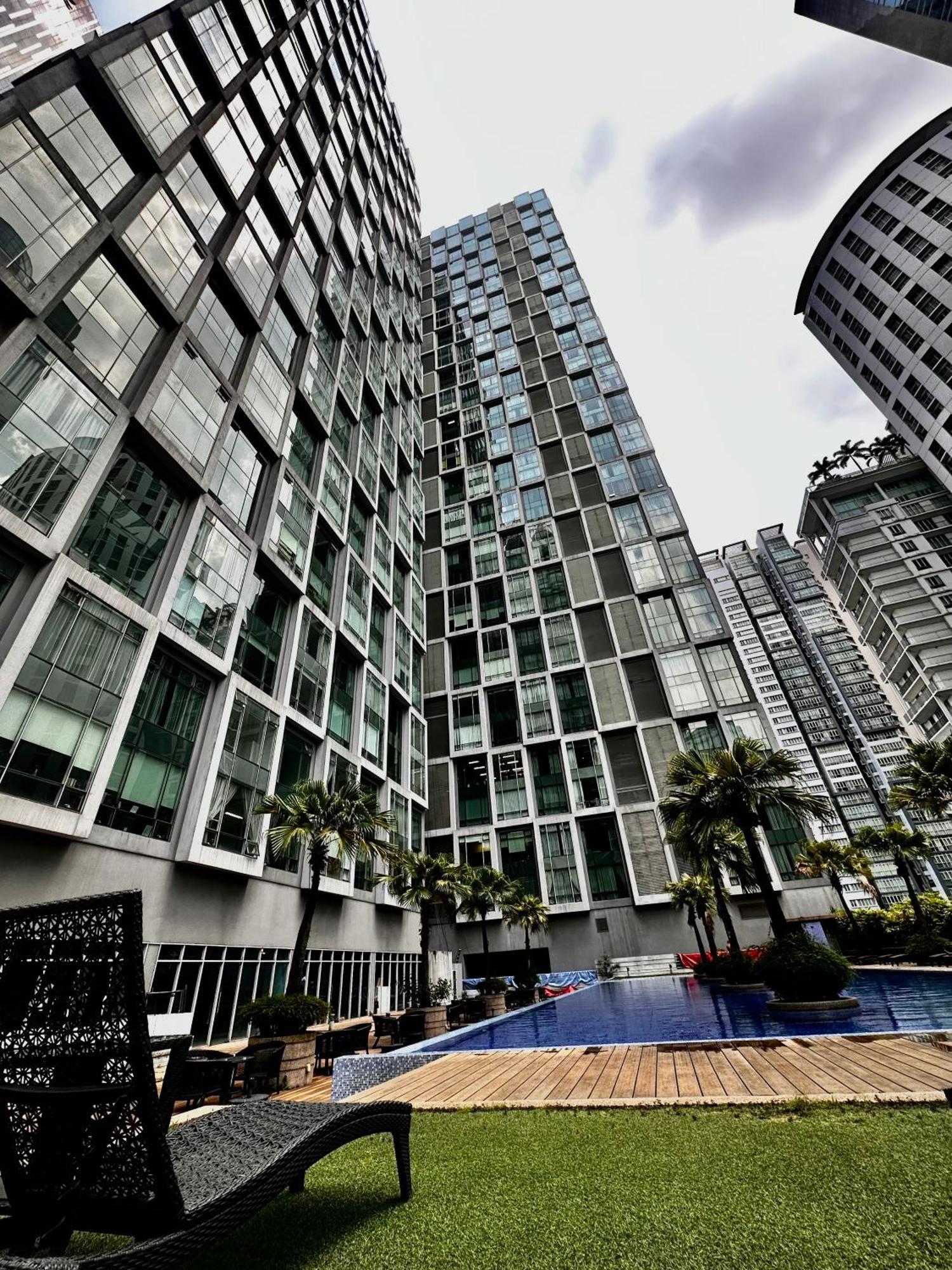 Soho Suites Klcc By Sky Multilink Kuala Lumpur Esterno foto